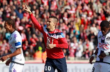 US-born striker Jonathan David going head-to-head with PSG star Kylian Mbappé in Ligue 1