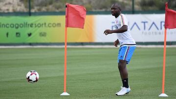 El lateral Pablo Armero durante un entrenamiento con la Selecci&oacute;n Colombia