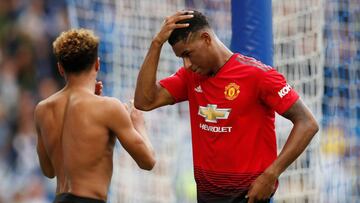 Marcus Rashford, cariacontecido tras la derrota del Manchester United en en el campo del Brighton en la segunda jornada de la Premier.