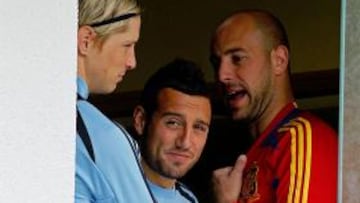 Control sorpresa a diez internacionales españoles