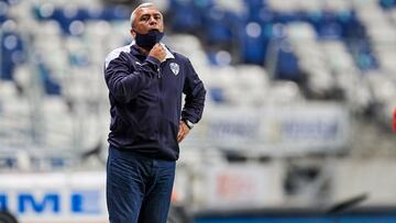 Héctor Becerra: “Cometimos muchos errores”