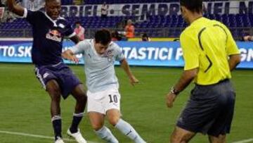 <b>EXPERIMENTO. </b>El juez de área, en un partido de la Europa League de la temporada pasada.