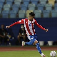 Arzamendia ya es jugador del Cádiz por cuatro temporadas