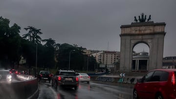 Alerta roja por lluvias en Madrid: qué significa, medidas y cuándo dejará de llover