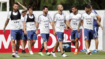 Los partidos previos contra Francia favorecen a Argentina