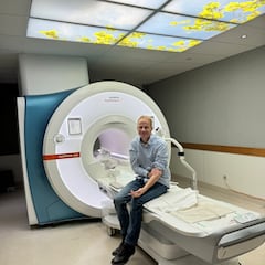 Un médico detiene su cáncer cerebral al someterse a su propia terapia