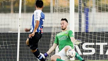 Wu Lei, ante el Huesca.