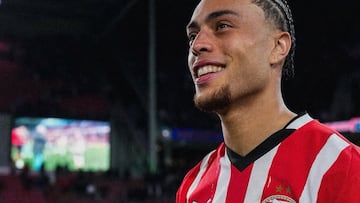 Sergiño Dest ya asusta