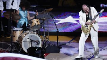 Santana interpretó el himno en el juego 2 de las NBA Finals
