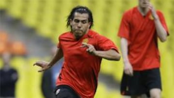 <b>EN EL ONCE.</b> El jugador argentino saltará al césped en el once inicial del Manchester.