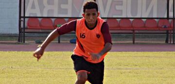 Promesa del fútbol venezolano. Actualmente participando en el Mundial Sub 20. 