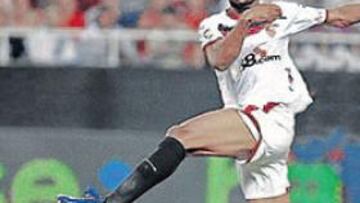 El Sevilla quiere engrosar sus vitrinas, para ello cuentan con la ayuda de Kanouté