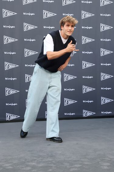 Posando en el photocall de la presentación de la nueva campaña "NEW” del Corte Inglés.

