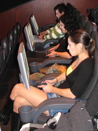 Cinegames permite disfrutar de los videojuegos en el cine