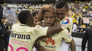 Action photo during the match America vs Tijuana at Azteca Stadium, Apertura 2016 MX League. -- Foto de accion durante el Partido America vs Tijuana en el Estadio Azteca, Partido Correspondiente a la Jornada 13 del Torneo Apertura 2016 Liga BBVA Bancomer MX, en la foto: festejo de gol de Michael Arroyo
  ---15/10/2016/MEXSPORT/ Osvaldo Aguilar.