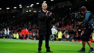 Jos&eacute; Mourinho, en un partido con el Manchester United.