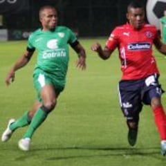 Elacio Córdoba, con "sospecha" de fractura de tibia