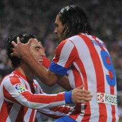 En Turquía confían en el regreso la sociedad Falcao - Arda Turan