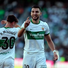 Rafa Mir, camino de su mejor temporada como goleador
