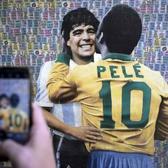 Pelé vs Maradona: Who won the most titles and what are the records?