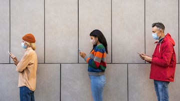Personas con mascarilla