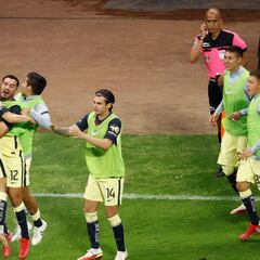 El América de Solari, con paso de campeón