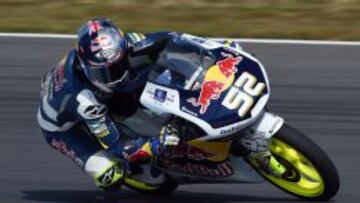Danny Kent logró la pole en Moto 3.