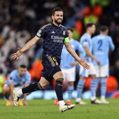 Nacho saca lustre al brazalete