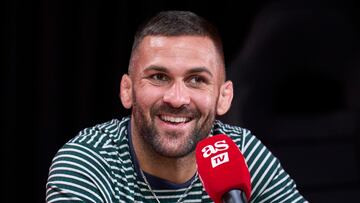 01/05/24 MMA VISITA DE HECHER SOSA AL DIARIO AS
ENTREVISTA