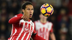 Van Dijk: Crazy fees won't stop - Puyol on Liverpool's new signing