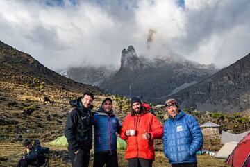 Xisco López, Gerard Descarrega, Félix Berg y Oscar Cadiach en Kenia.