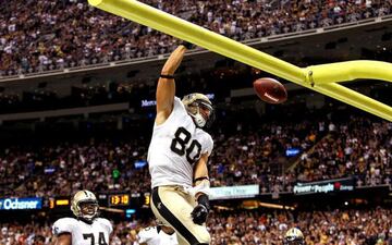 Una de esas acciones por las que la NFL decidió sancionar a los jugadores era el clásico mate en los palos. Jimmy Graham, quién había jugado al baloncesto en la universidad, era todo un maestro en este arte.