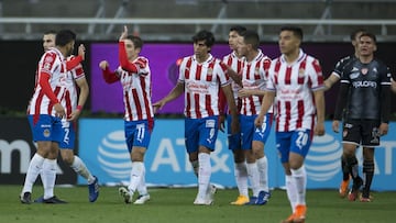 Aunque tanto Chivas como Atlas tienen vía libre para recibir aficionados en sus tribunas, hasta ahora el Rebaño Sagrado no ha comenzado con el procedimiento.