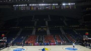 La Selecci&oacute;n se entren&oacute; anoche en un Palacio de Deportes vac&iacute;o que hoy se llenar&aacute;. Pau Gasol se ejercit&oacute; al margen del grupo.
 