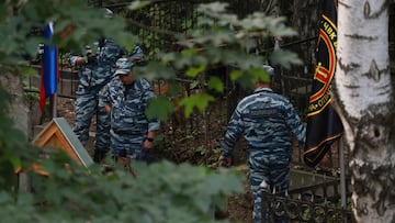 Law enforcement officers guard an area near the grave of Russian mercenary chief Yevgeny Prigozhin, who was killed in a plane crash last week, at the Porokhovskoye cemetery in Saint Petersburg, Russia August 29, 2023. REUTERS/Stringer