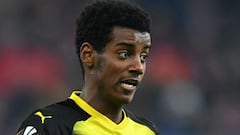 Isak could benefit from Batshuayi injury - Dortmund's Stoger