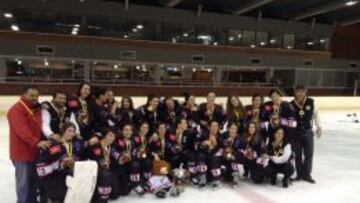 El Majadahonda, campeón de España femenino en hockey hielo.