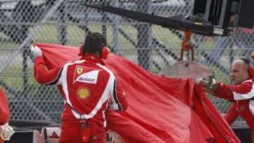 Grosjean acaba líder en la última sesión en Mugello