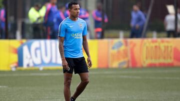 Sebastián Villa bromeó con Gamero previo al duelo entre Deportes Tolima y Boca Juniors