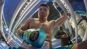 Despu&eacute;s de unificar la divisi&oacute;n de los s&uacute;per medianos, Canelo &Aacute;lvarez contempla dos v&iacute;a: defender sus coronas o buscar t&iacute;tulos en los semicompletos.