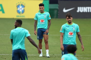 ¿Quién es Igor Jesus? El nuevo nueve de Brasil que supera a Endrick