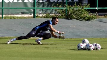 Beccacece podr¨ªa repetir por primera once en el Elche