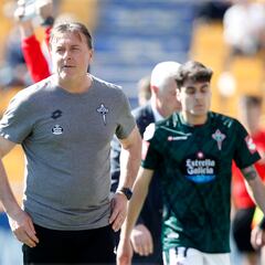 El Racing de Ferrol da por bueno el punto en Oviedo