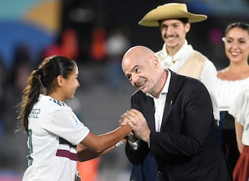 La Selección Mexicana Femenil Sub-17 ha logrado escribir su nombre con letras mayúsculas, y se ha coronado como Subcampéon del Mundo al caer ante España en la final.