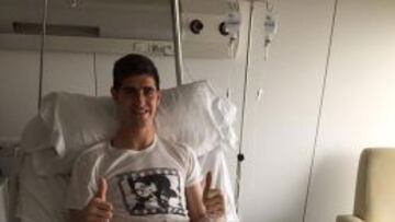 Courtois, tras su operación de la lesión de rodilla que le ha alejado de los terrenos de juego en este inicio de temporada.
