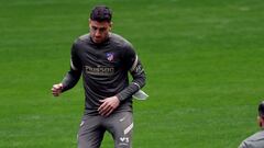 Gim&eacute;nez, durante un entrenamiento con el Atl&eacute;tico.