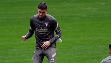 Giménez, durante un entrenamiento con el Atlético.