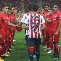 Toluca hizo "pasillo" al campeón Chivas