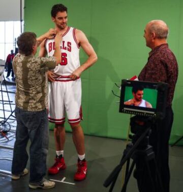 Pau Gasol, de punta en blanco para el primer día en el que se sintió de verdad jugador de Chicago Bulls.