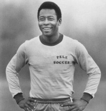 Pelé es premiado como el mejor tras el segundo lugar de Brasil.